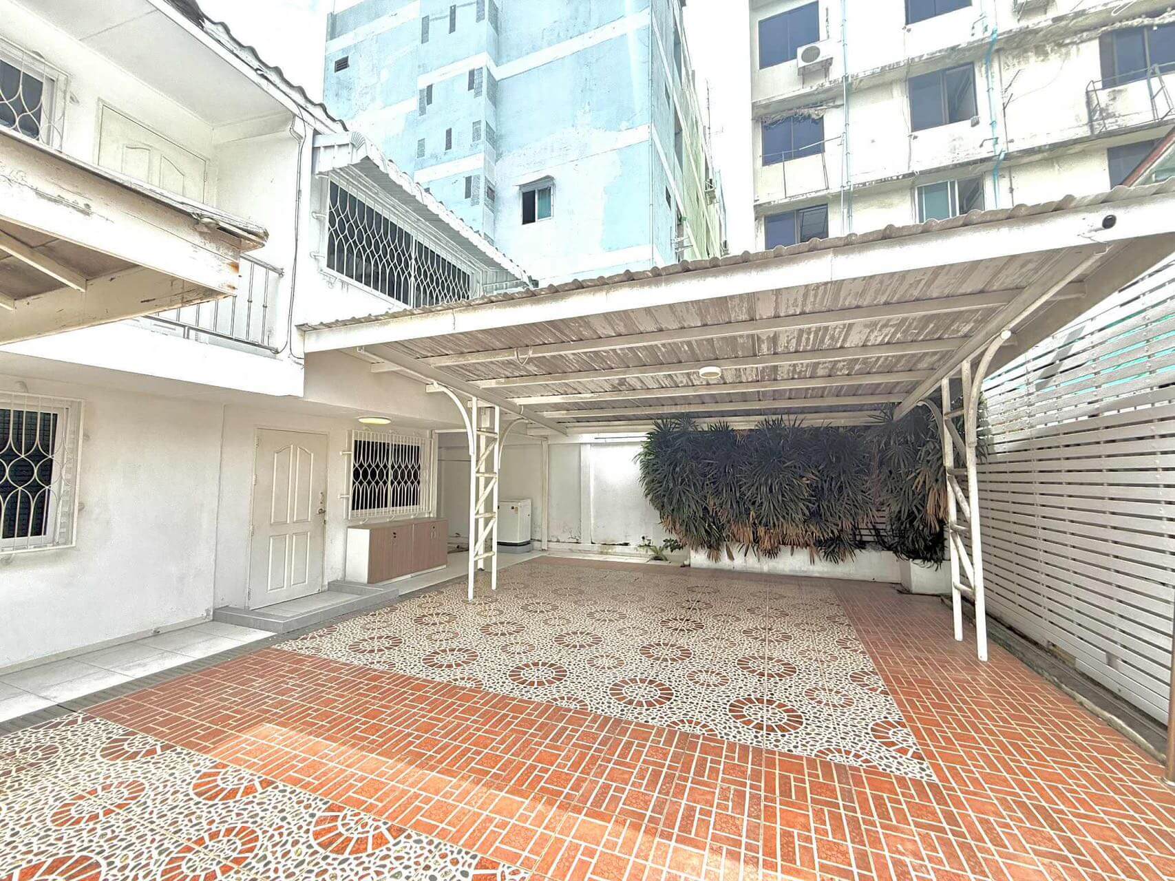 【年租】拉抛132巷第3弄两层独栋别墅 24000🐷